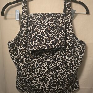 Fabletics SET - Leopard Print Sports Bra And Biker Short